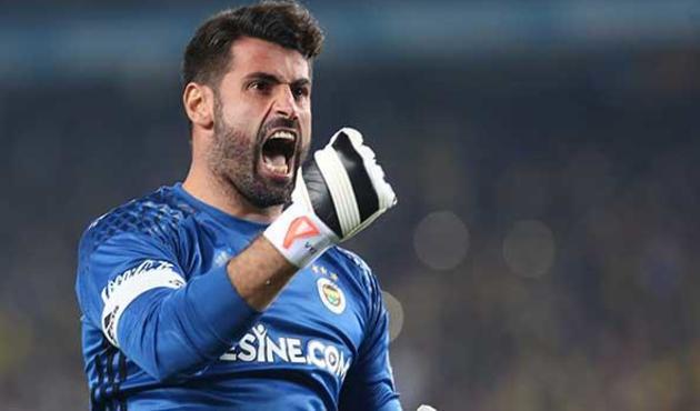 Volkan Demirel'den takıma uyarı!