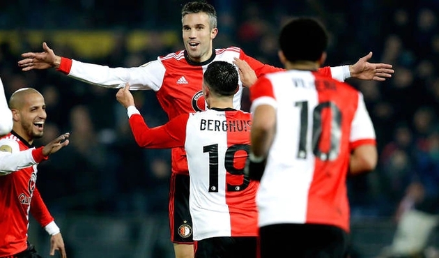 Van Persie atıyor Feyenoord uçuyor...