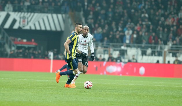 3 Kırmızı kart çıktı, Fenerbahçe avantajı kaptı!