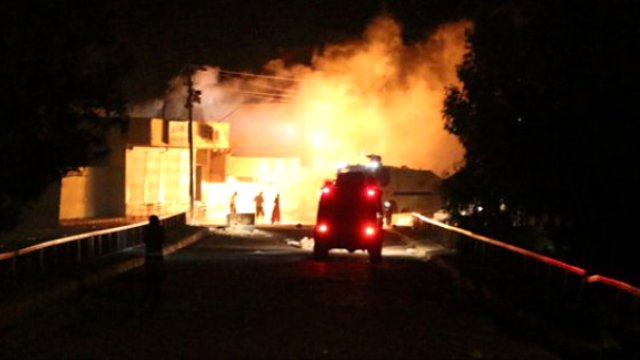O ilde gece yarısı bombalı saldırı!