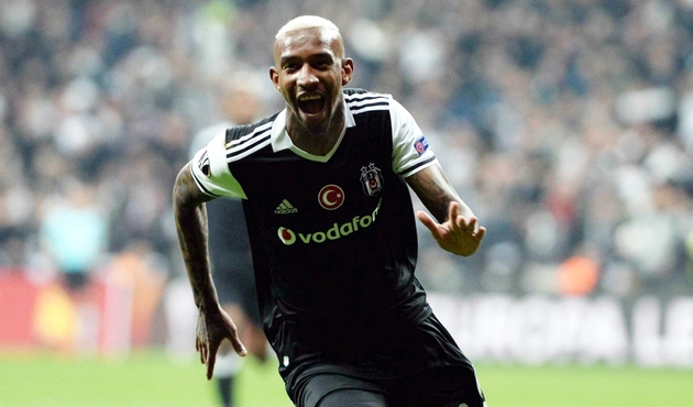Benfica, Talisca'nın sözleşmesini uzattı...