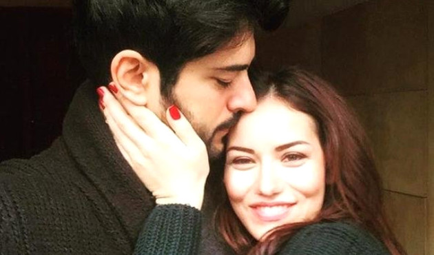 Burak Özçivit ve Fahriye Evcen'den kötü haber!