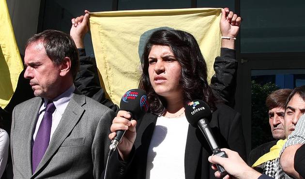 Öcalan'a hapis cezası! 2,5 yıl hapis yatacak...