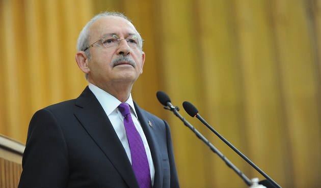 CHP'de 'tek adam' kavgası! Ortalık karıştı