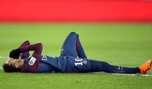 Neymar ameliyat oldu!