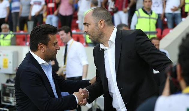 24 haftada 14 teknik direktör değişti!