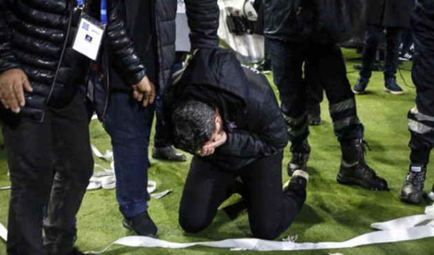 PAOK'a, 3 puan silme ve 2 maç saha kapatma Cezası !
