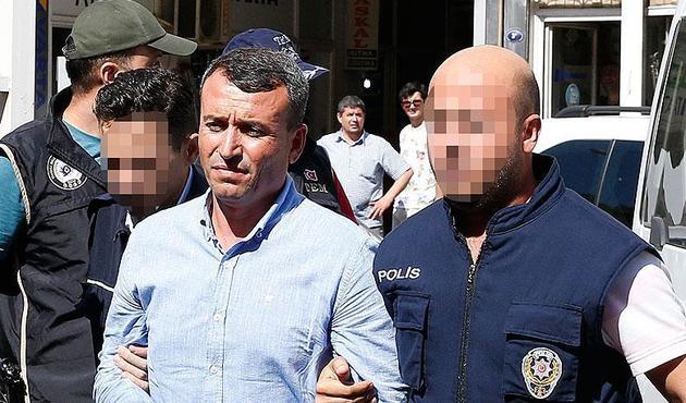 İtirafçı eski tuğamiral mahkemede günah çıkardı!