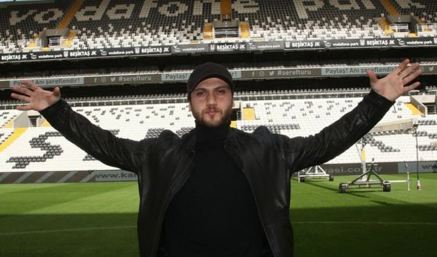 Çukur'un Yamaç'ından Beşiktaş ziyareti!