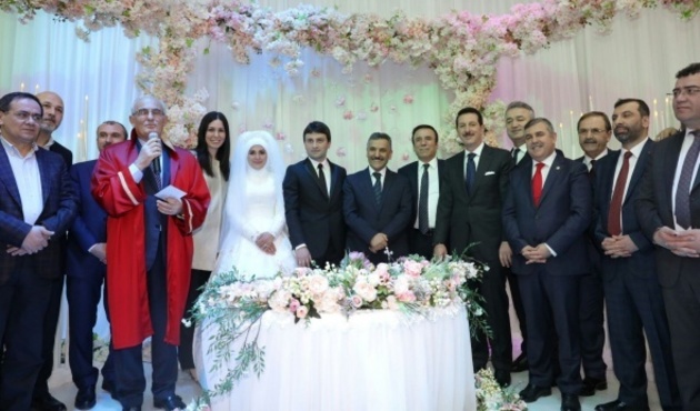 İlkadım Belediye Başkanı Tok'un mutluluğuna 26 şahit!