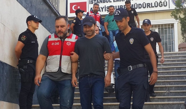 Atilla Taş'a FETÖ'den 3 yıl 1 ay 15 gün hapis cezası...