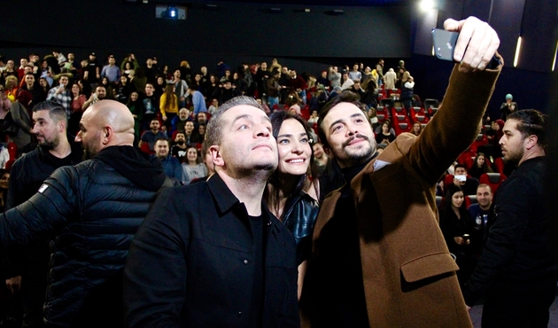 Ailecek Şaşkınız filminin Hollanda galası yapıldı...