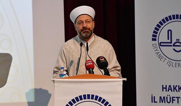 "İslam’la ilgili yazan, konuşan, haber yapan herkes daha dikkatli olmalı"