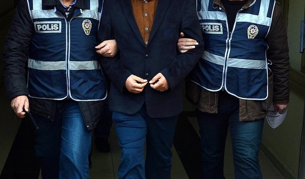 Cinayet zanlısı Balıkesir polisinin operasyonuyla yakalandı...