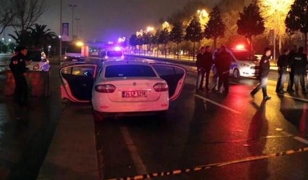 Sancaktepe'de sıcak saatler! 2 polis yaralı...