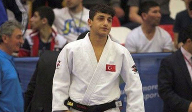 Judo'da millilerden iki altın madalya!