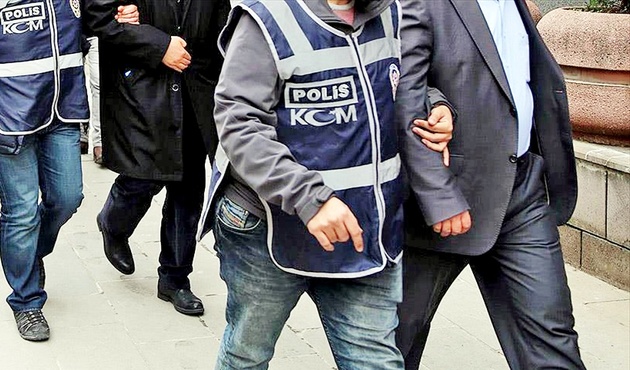 FETÖ'nün 'hususi yapılanması'na darbe!
