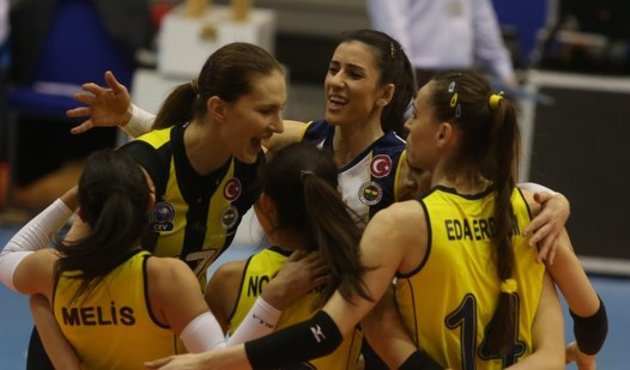 Fenerbahçe yarı finalde!