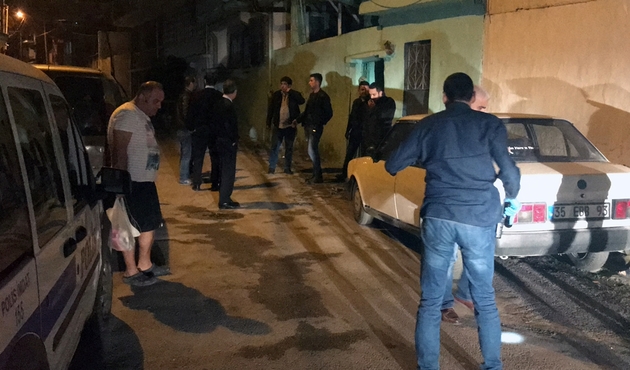 İzmir'de pompalı tüfekli çatışma: 1 ölü...