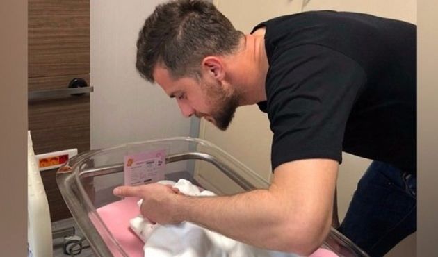 Uğur Demirok'un mutlu günü!
