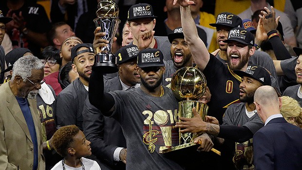 NBA'de tarihi gece: İlk kez şampiyon oldular
