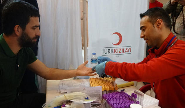Arda Turan'dan Mehmetçik'e destek!