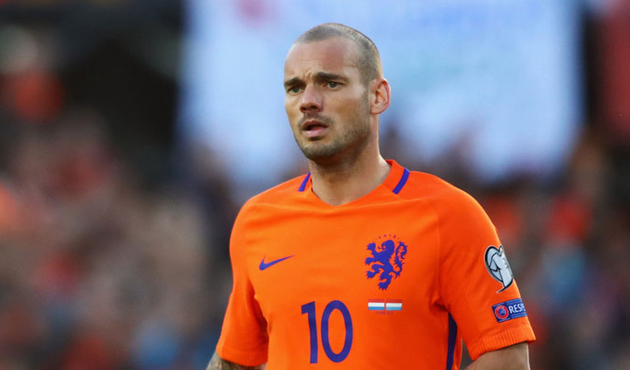 Sneijder isyan etti!