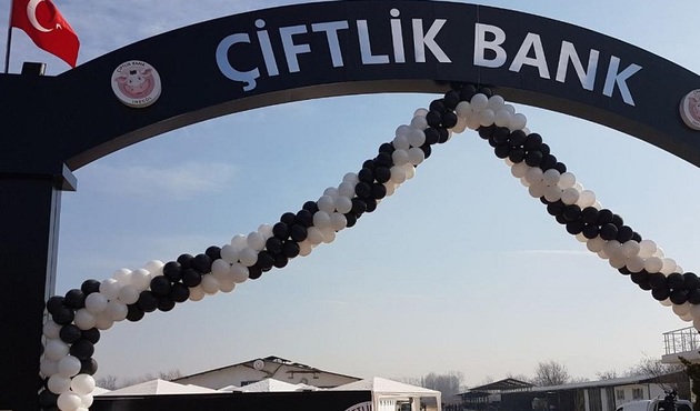 Çiftlik Bank tabelaları söküldü!