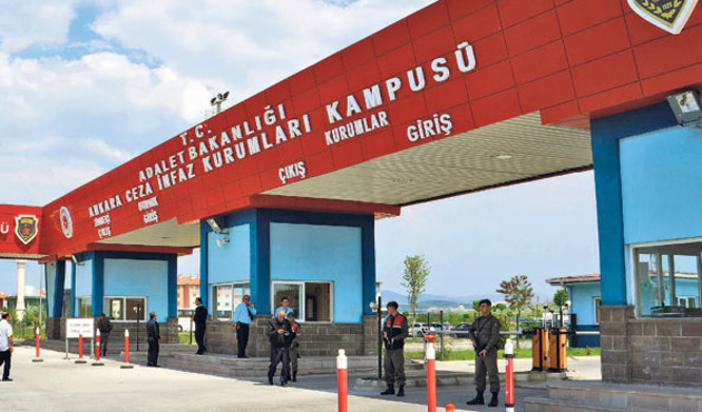 "Eşim 28 Şubat mağduru, 19 senedir cezaevinde, kolon kanseri"