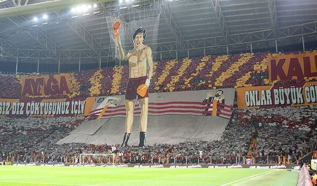 Fenerbahçe'den Galatasaray'a koreografi misillemesi!