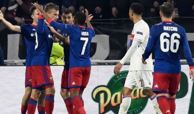 Lyon turu evinde verdi!