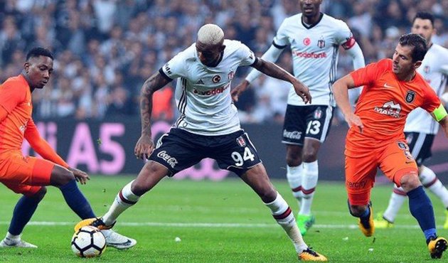 Beşiktaş'ın şansı Başakşehir'e tutmuyor!