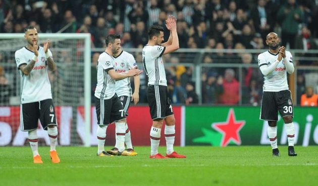 Beşiktaş'ın 115. yıl forması ortaya çıktı, kıyamet koptu!