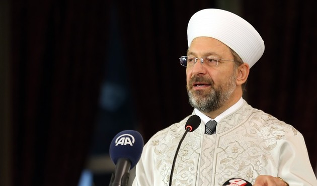 Ali Erbaş'tan gençlere evlilik yaşı tavsiyesi!