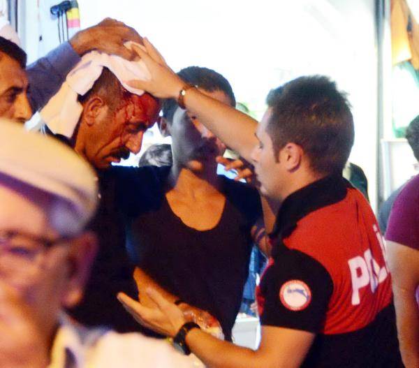 Bodrum'da esnafın turist kavgası!  50 kişi birbirine girdi: 14 yaralı