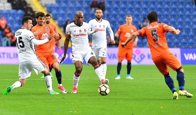 Başakşehir ve Beşiktaş'ın 11'leri belli oldu!