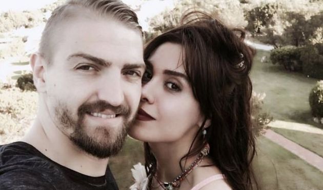 Caner Erkin ve Şükran Ovalı'nın bebeğinin cinsiyeti belli oldu!