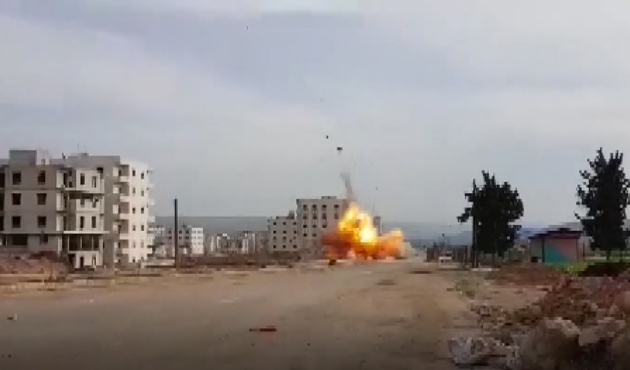Afrin'de bombalı araç böyle imha edildi/VİDEO...