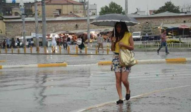 Meteoroloji uyarmıştı! Yağış başladı