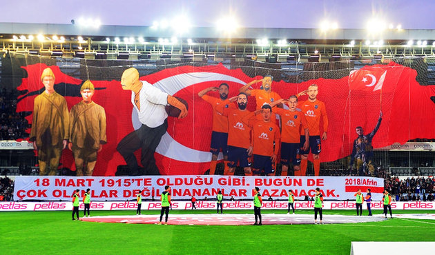 Rüştü'den sert eleştiri!