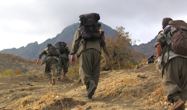 PKK'lı teröristler Bitlis'te odunculara saldırdı: 1 ölü, 4 yaralı...