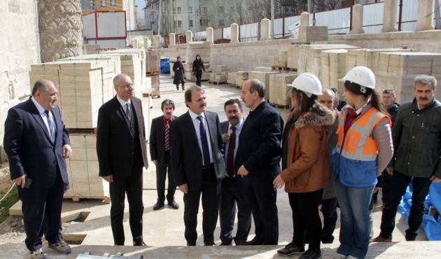 Osmanlı coğrafyasındaki eserlerin restorasyonu yapılıyor!