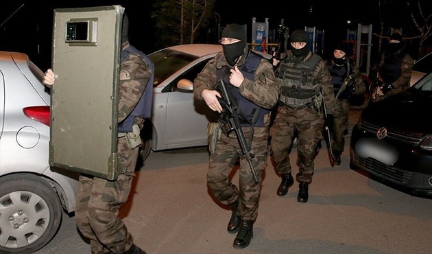 İstanbul'da mafya operasyonu! 19 kişi gözaltında...