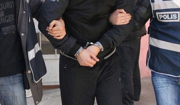 İzmir'de terör operasyonu! 20'ye yakın gözaltı...
