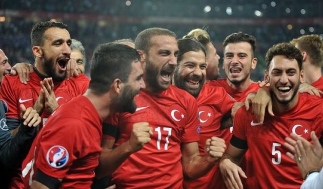 A Milli Takım'ın yeni formaları tanıtıldı!