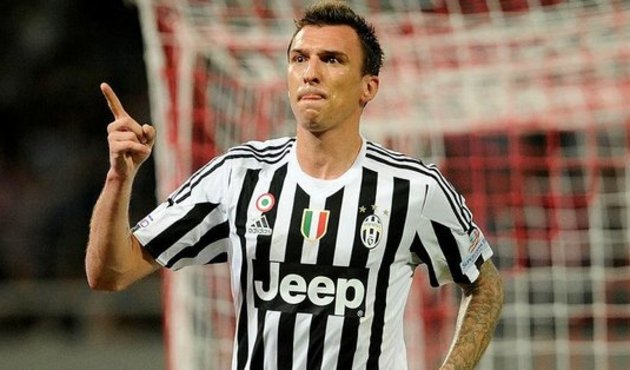 Mandzukic İstanbul'a geldi!