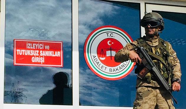 "Hastanede susuz şekilde yerlerden kan temizleniyordu"