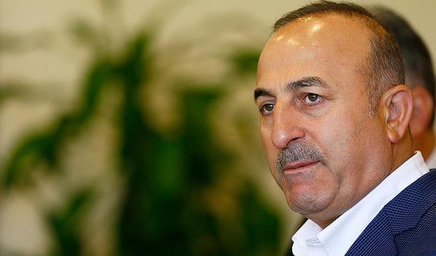 Çavuşoğlu'dan Uruguaylı mevkidaşına Çiftlik Bank telefonu!