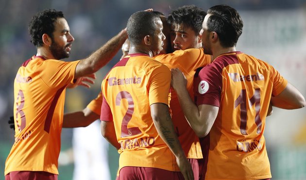 Galatasaray o ismin sözleşmesini uzatıyor!