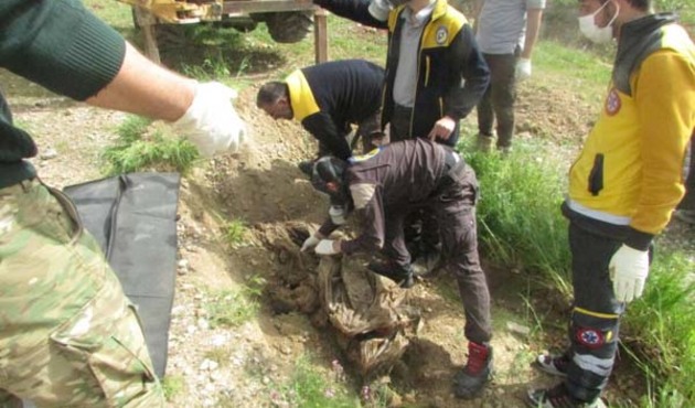 Afrin'de, 110 ÖSO askerine ait toplu mezar bulundu!